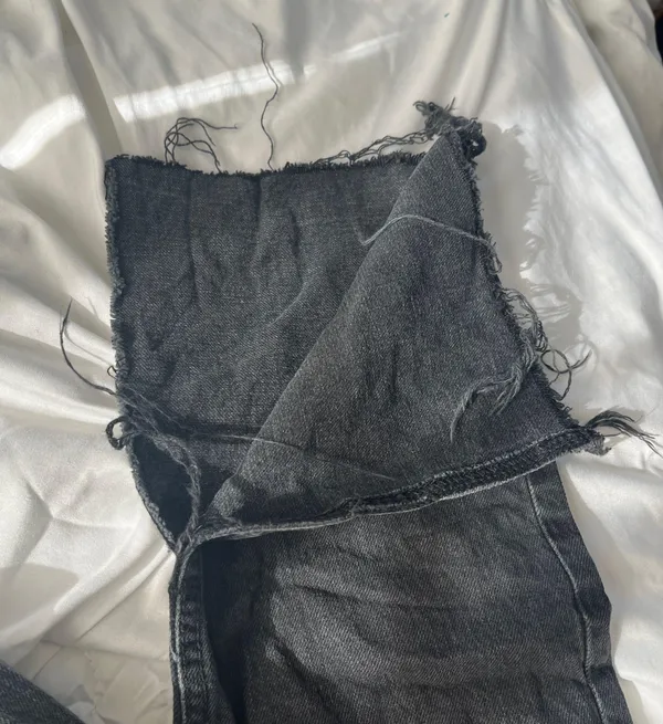 90s Split Jeans - Image 6