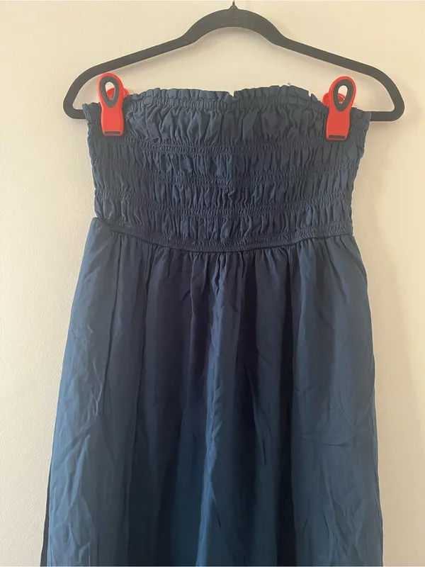 Old Navy Blue Strapless Smocked Maxi Dress Medium Coastal Euro Summer Resort - Image 2