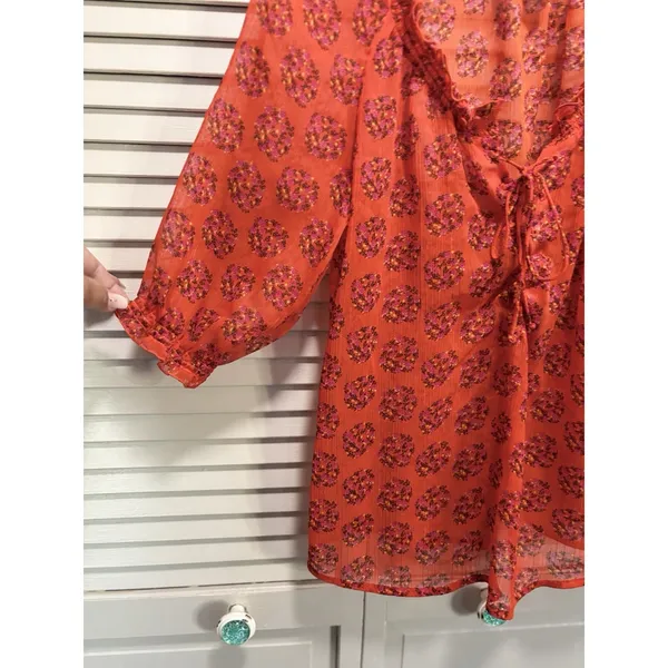 Old Navy Blouse Size‎ XS Orange/Purple Floral Tie/Smocked Neck 1/2 Puff Sl Sheer - Image 5