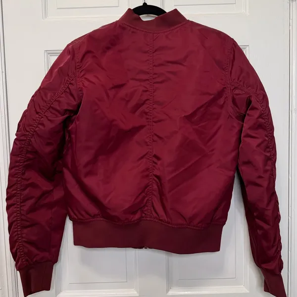 Wilfred‎ Free Aritzia Burgundy Bomber Jacket Size Medium - Image 4