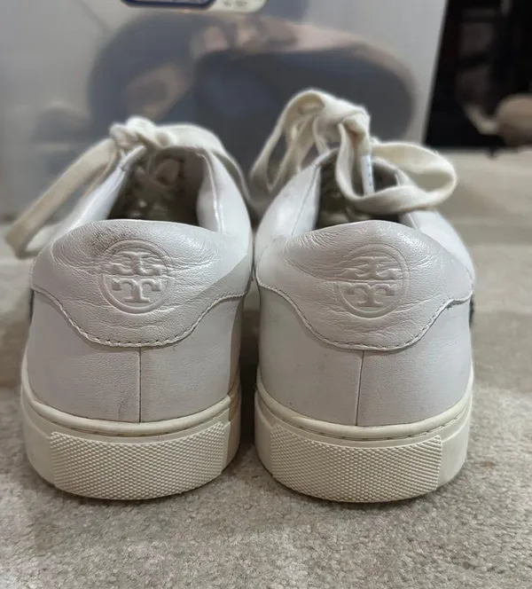 Tory Burch Sneaker - Image 4