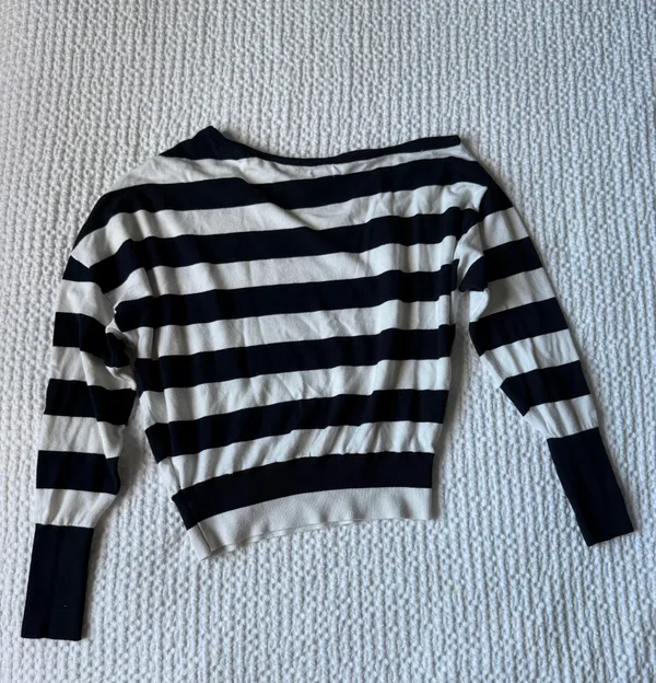 Garage Off-The-Shoulder Top - Image 4