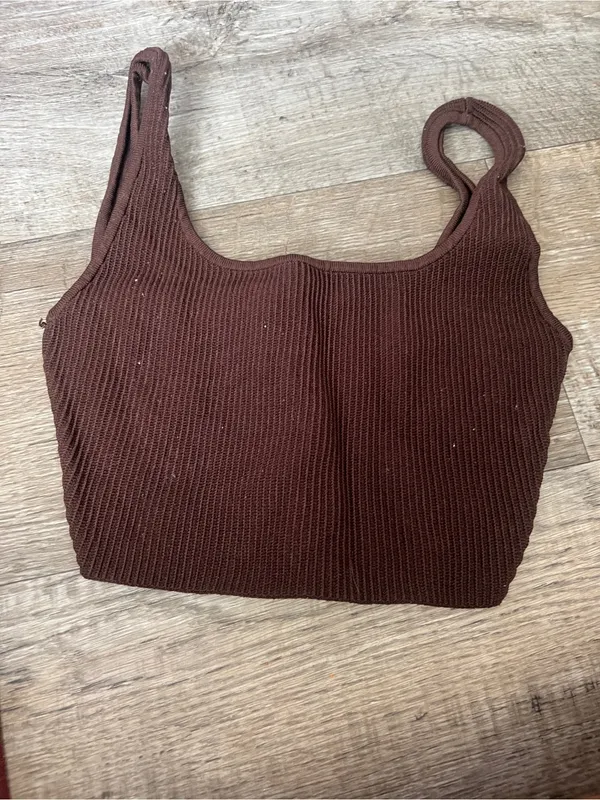 Aritzia Babaton Brown Ribbed Square-Neck Crop Tank Top - Image 5