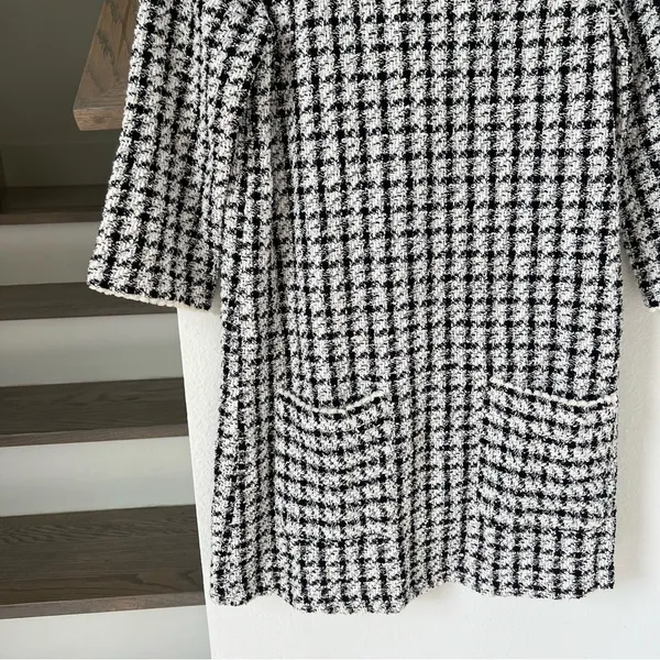 Zara Tweed Mini Shift Short Sleeve Mini Dress in Black and White Womens Medium - Image 3