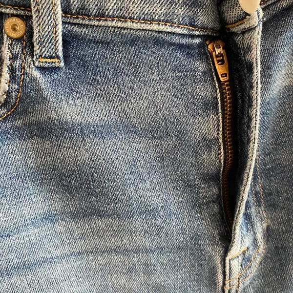 7 For All Mankind High Waist Ankle Skinny Jeans With Silver Shimmer Side Stripe - Image 5