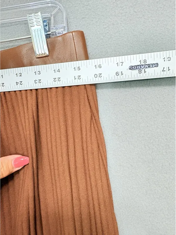 Marc New York Size M Brown Pleated Faux Leather Midi Skirt - Image 6