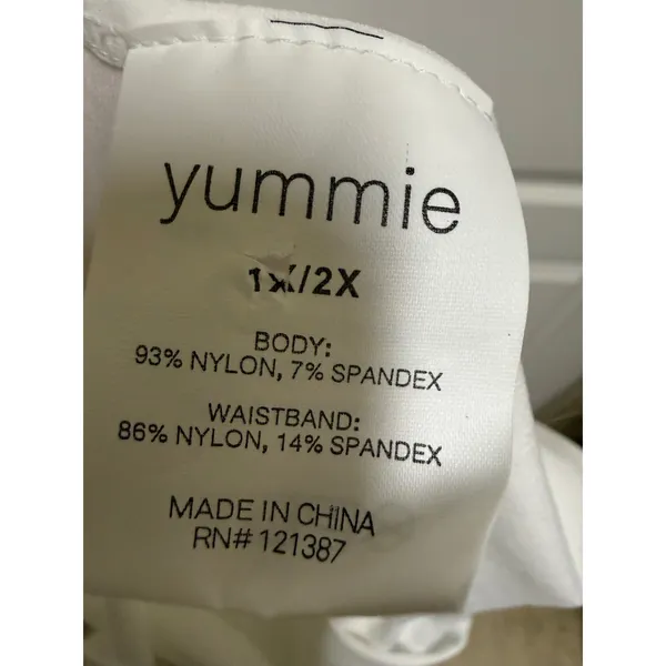 Yummie White Seamless Shaping‎ Tank Top Reversible Scoop V Neck Womens 1X 2X NWT - Image 6