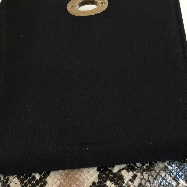 FINAL MARKDOWN Ladies mini cross body bag - Image 5