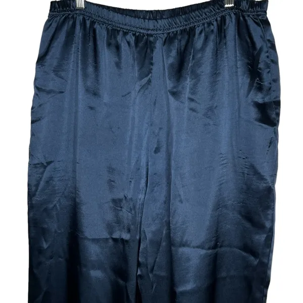 Victoria's Secret Pajama Pants‎ - Image 2