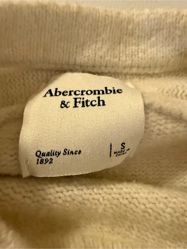 Abercrombie & Fitch crewneck knit sweater with bow in light grey small pullover - Image 5