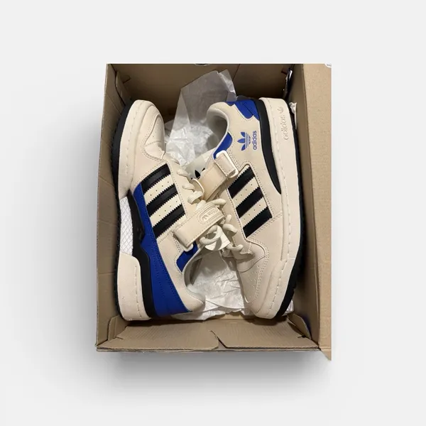 Adidas Women's Forum Low classic Sneakers‎ women's size 9.5 cream black blue - Image 2