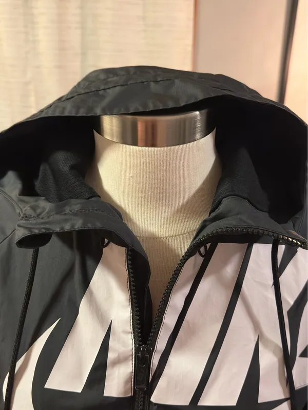 Nike Windbreaker Jacket Zip-Up - Image 5