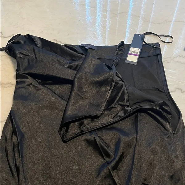 Rachel Roy Black Satin‎ Garment - Image 11