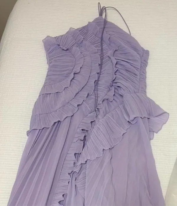 Hazel and Olive Flowy Halter Neck Dress - Image 9