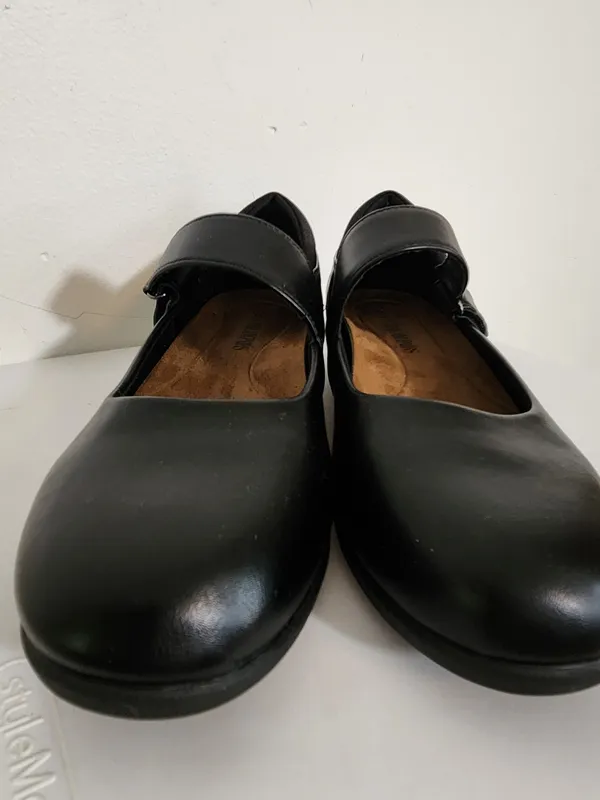 Dream Paris Black Mary Jane Flats Size 11 - Image 2