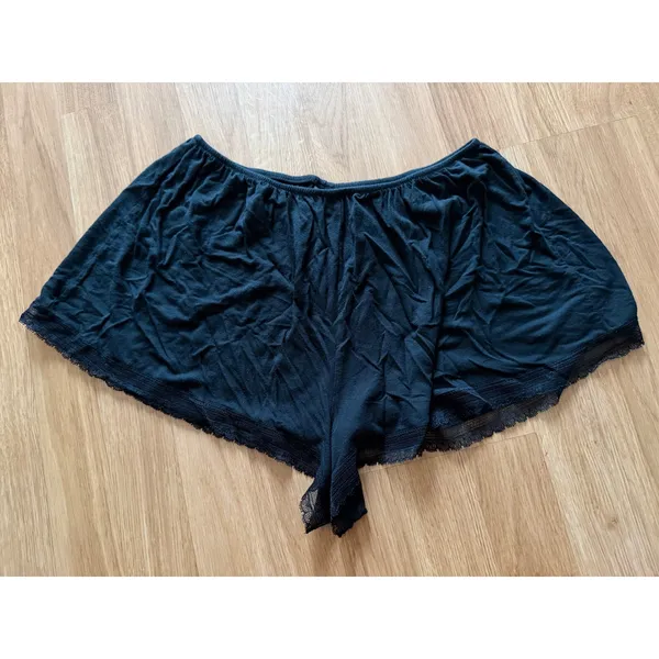 Victorias Secret Heavenly Pajama Shorts Black Lace Trim Modal M - Image 2