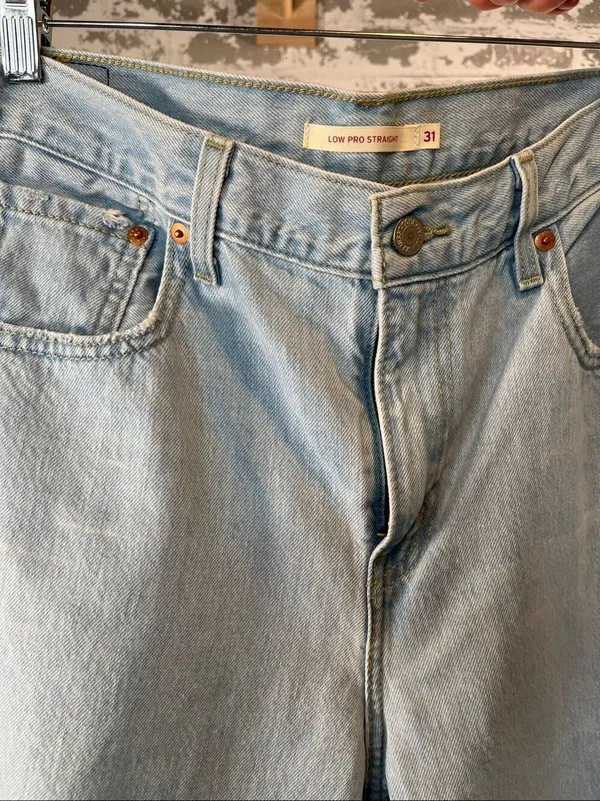 Levi’s | low pro straight 31 light washed denim jeans distressed - Image 2