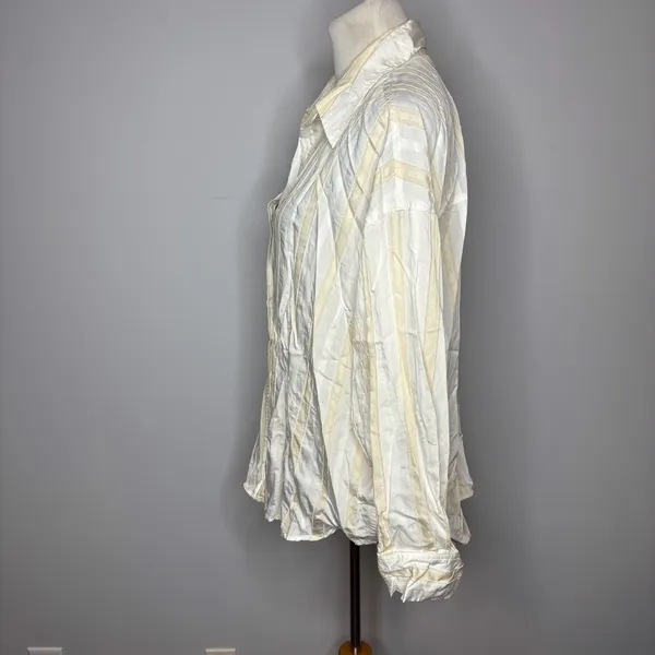 H&M - Cream & White Striped Button Down - Image 4