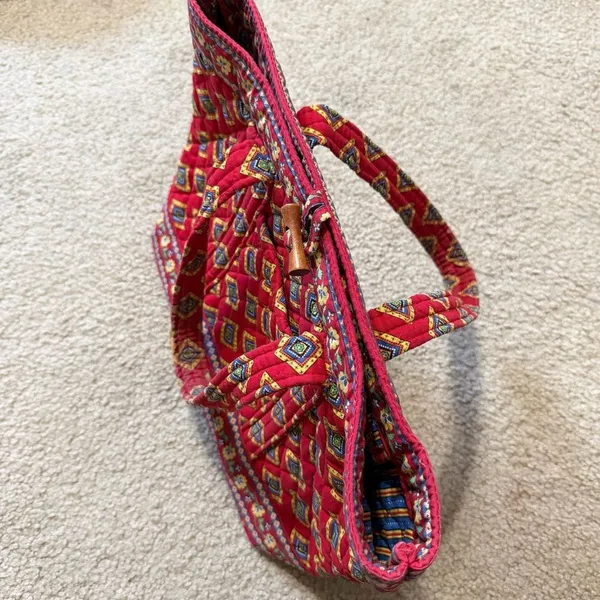 Vera Bradley Villa Red toggle tote shoulder bag, vintage Vera - Image 3