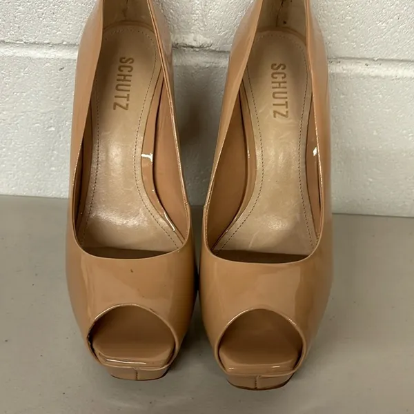 Schutz Zelda Platform Patent Peep Toe Size 9.5 Heels Nude sexy stripper please - Image 4