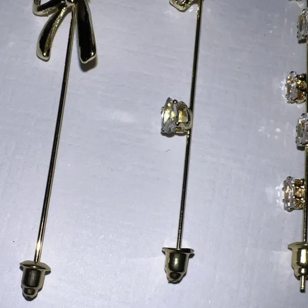 5 set golden earrings cuffs. Gold - Image 4