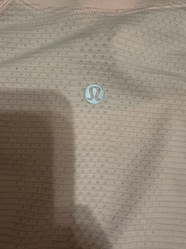 Lululemon Swiftly Tech Short Sleeve light pink - Image 3