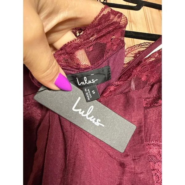 NWT Lulus Veanna Burgundy Textured Lace Button-Front Midi Dress Party Size S - Image 7
