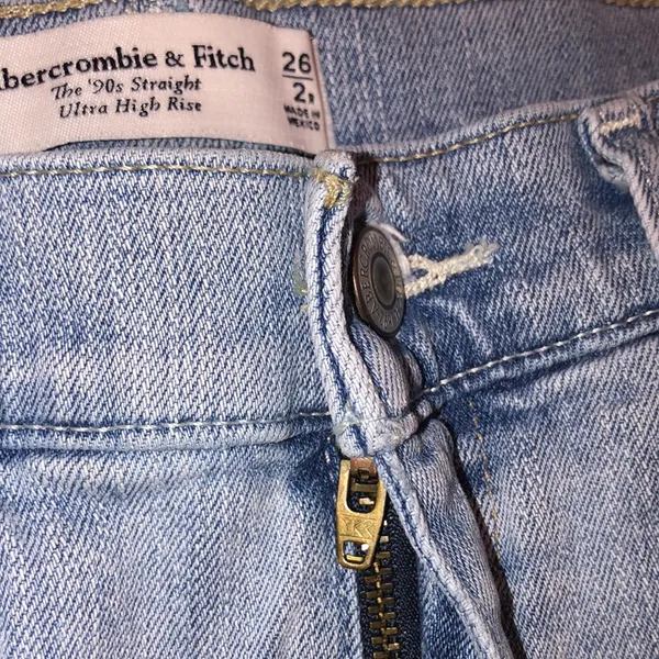 Abercrombie and fitch the 90’s straight ultra high rise jeans 2/26 - Image 2