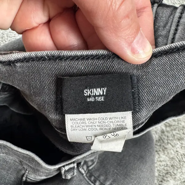 Express Denim Jeans Mid-Rise Skinny 6R Black - Image 5
