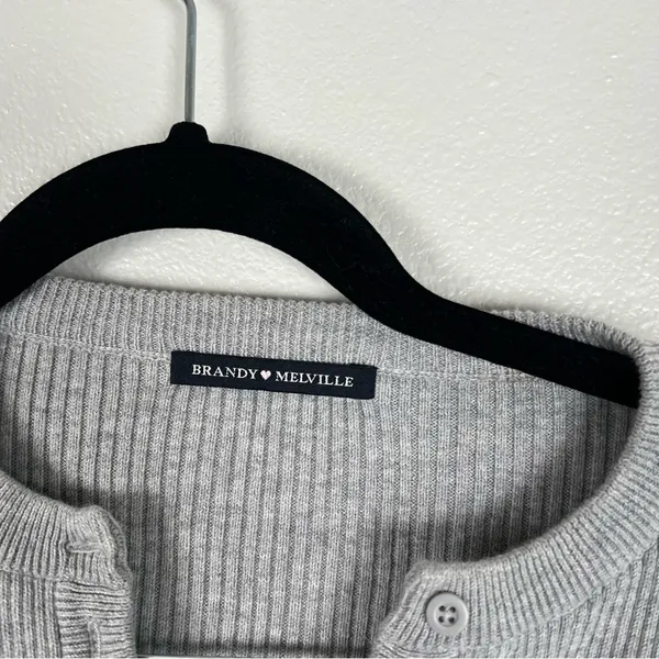 Brandy Melville Cropped Ribbed Long Sleeve Knit‎ Top Gray - Image 3