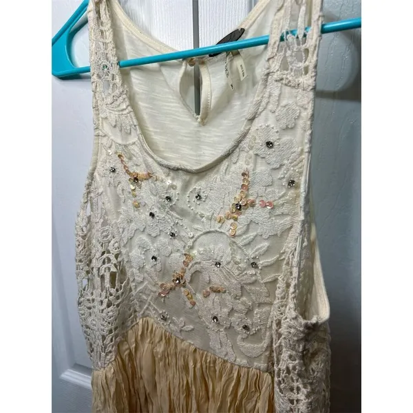 Ginnicks by BKE Women's Ivory Tunic Tank Top M Lace Rhinestone Trim - Image 3