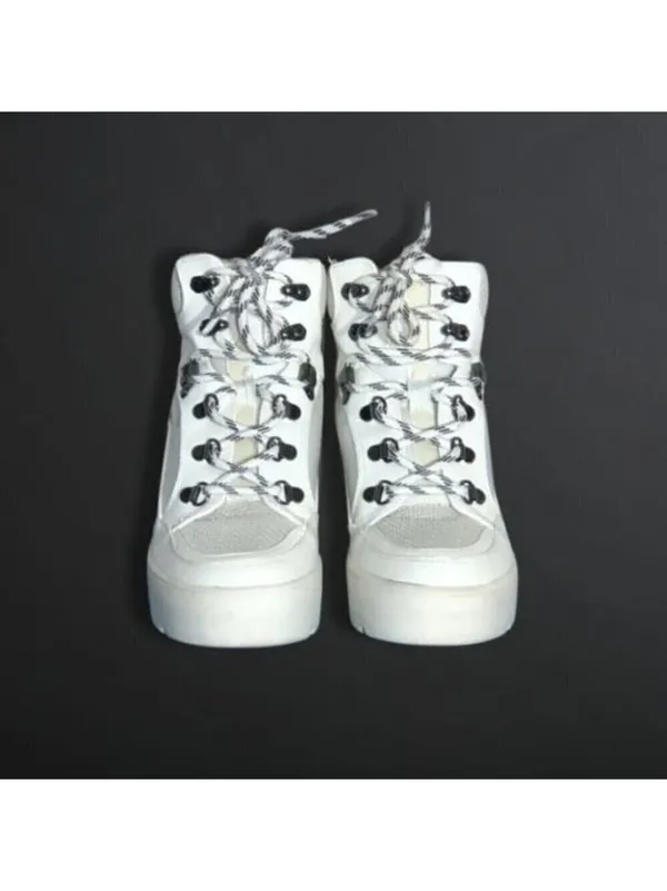 Madden Girl Cream Vegan Leather Lace Up Boots 7.5 - Image 2