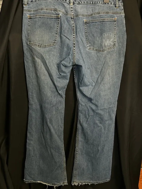 Michael Kors Women’s Classic Blue Denim Jeans SZ 14 - Image 2