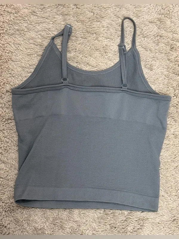 Grey Women's ribbed athletic crop tank top size XS NWOT - Image 5