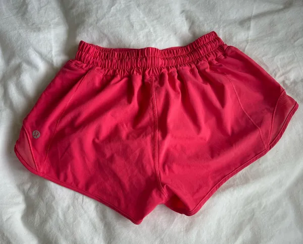 Lululemon Hotty Hot Low-Rise Lined Shorts 2.5" - Image 3