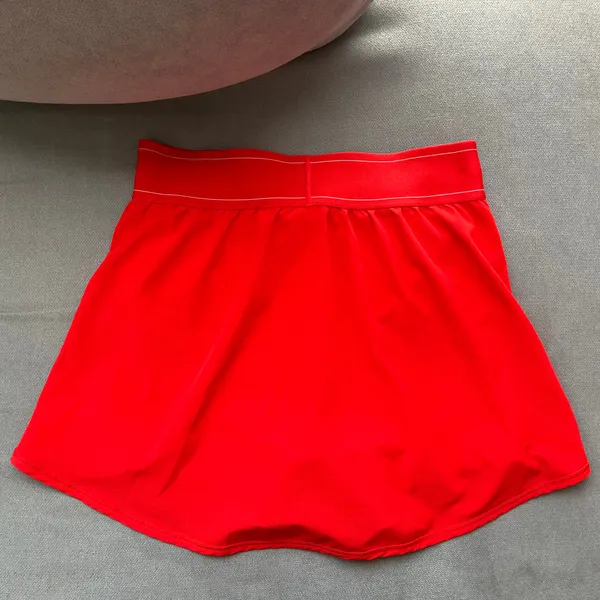 Alo Yoga Match Point Tennis Skirt Red Hot Summer M - Image 6