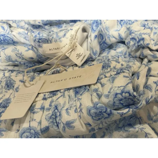 Altar'd State Floral Tiered Maxi Dress XXS Blue White Puff Sleeve Smocked NWT - Image 10