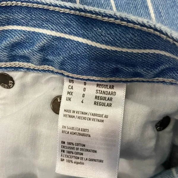 American Eagle High-Rise Mom Jeans SZ 0 - Image 7