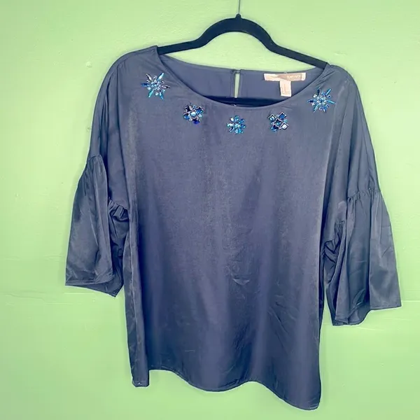 Forever 21 Embellished Top size Medium Dark Blue/Navy - Image 2