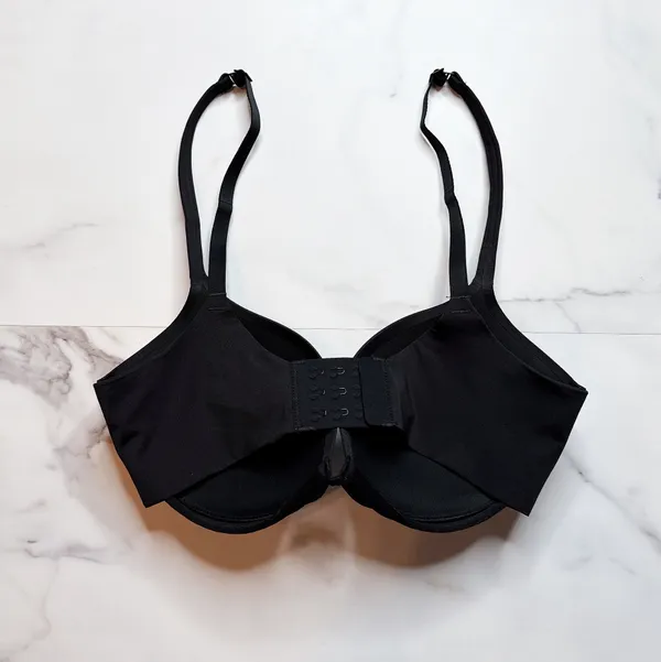 SKIMS Ultimate Push-Up Bra - Image 2