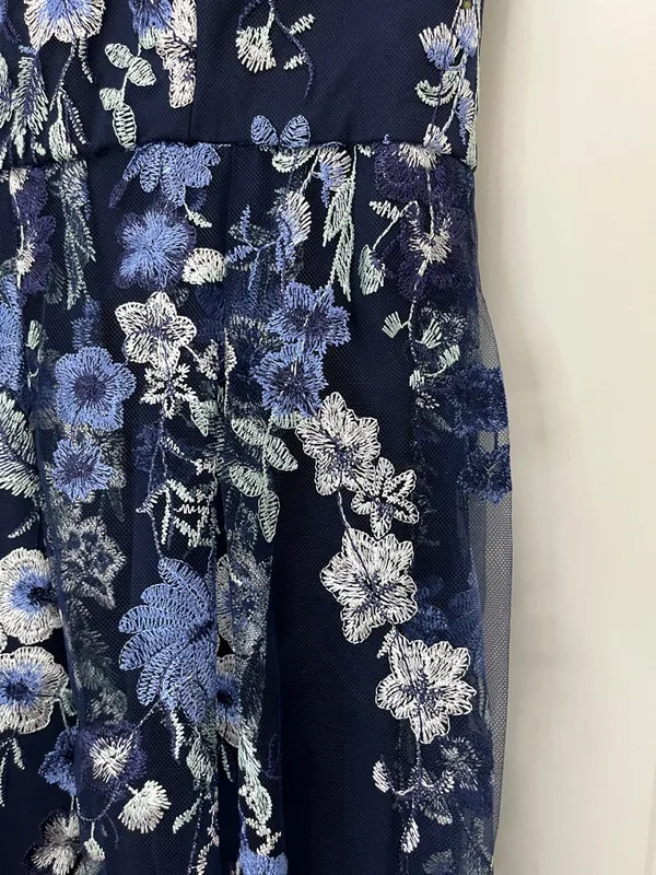 Alex Evenings Navy Floral Embroidered V-Neck Midi Dress - Size 10 - Image 7