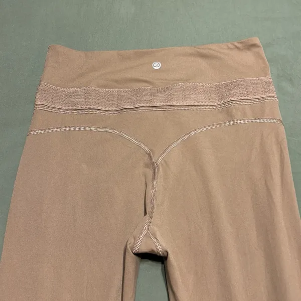 Crz Yoga tan high waisted leggings - Image 5