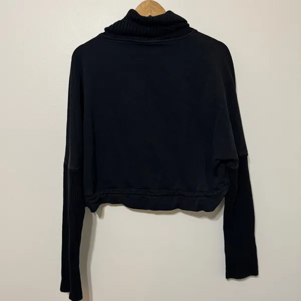 Varley Britannia Black Sweatshirt Size Medium Pullover Ribbed Sweater Turtleneck - Image 7