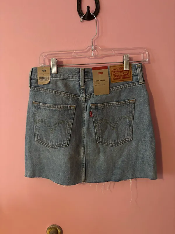 Levi’s Denim Skirt - Image 4