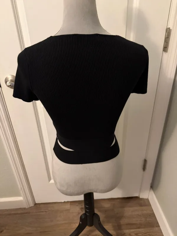 Zara Black Deep V Crop Top with Waist Cutouts, Sz M - Image 2