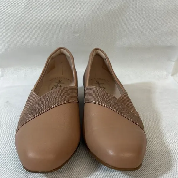 Sz 11 New Clarks Collection Juliet Dahlia Slip-On Loafer Taupe Solid pink blush - Image 2