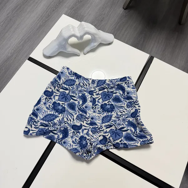 ✨ Zara Blue & White Floral Ruffled Skort | Size XS ✨🖤 - Image 4