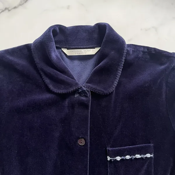 Victoria’s Secret Velvet Pajama Top Blue Small FINAL PRICE - Image 7