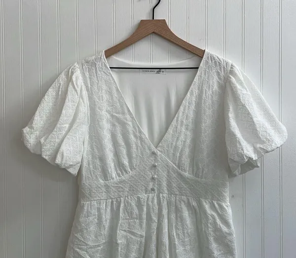 ALTAR’D STATE Briana Eyelet Puff Sleeve Sweetheart Mini Dress in White Size XL - Image 8