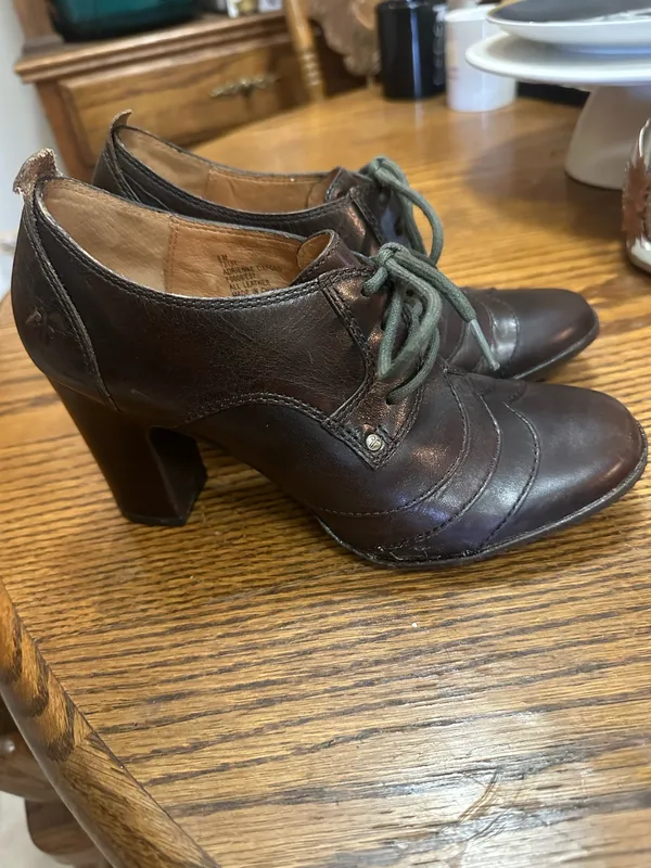 Frye Adrienne brown leather oxfords  - Image 2